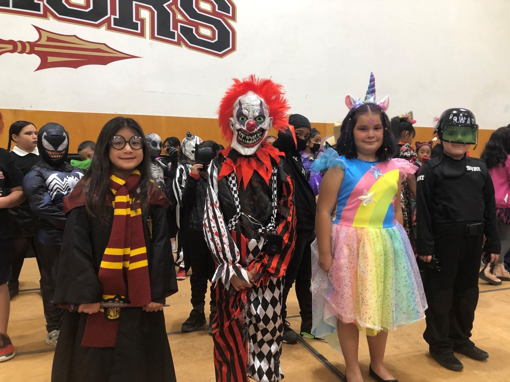 2nd Grade Costume Winners